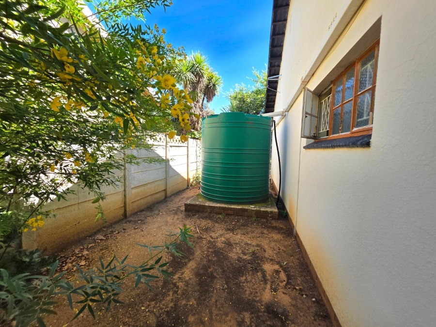 11 Bedroom Property for Sale in Universitas Free State